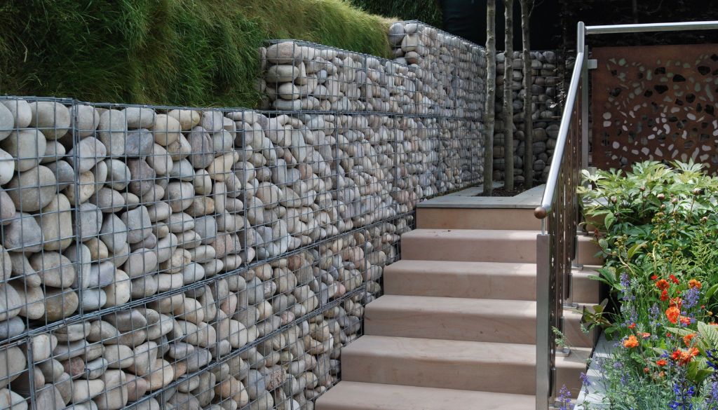 21 Gabion Wall Ideas to Transform Your Outdoor Space